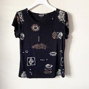 Women’s Printed Tee Shirt Patterned Black M